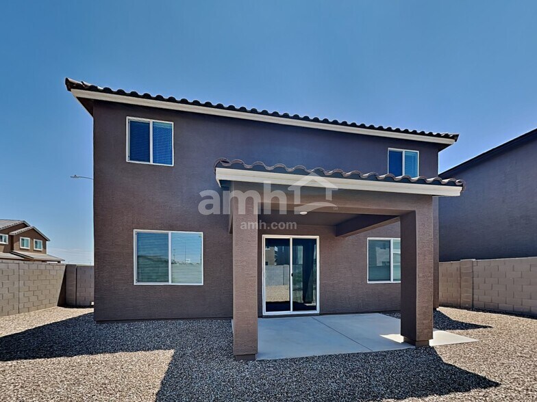 Building Photo - 17110 W Lawrence Ln