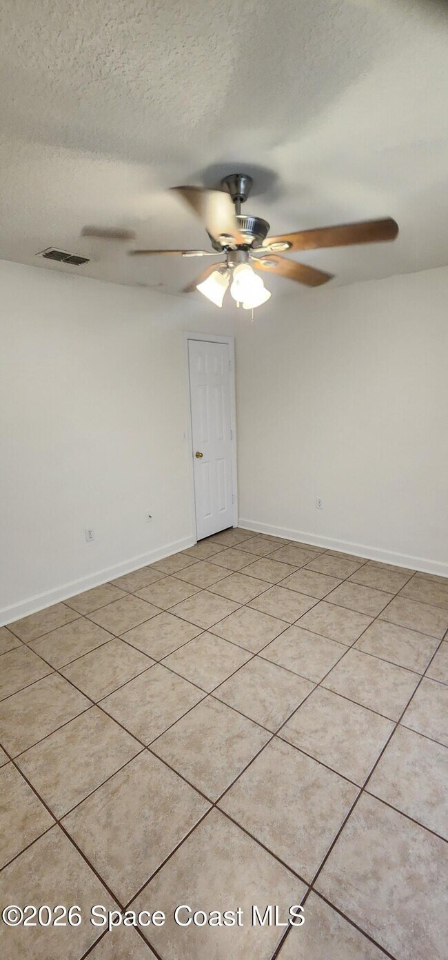 Building Photo - 3133 Cauthen Creek Dr