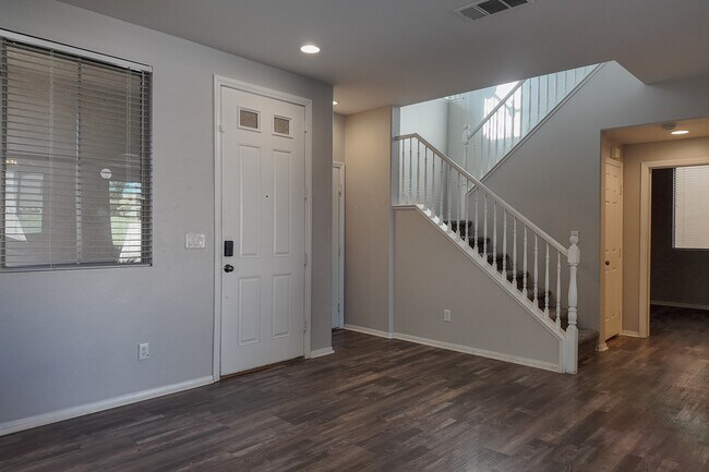 Building Photo - 9222 Cazador St