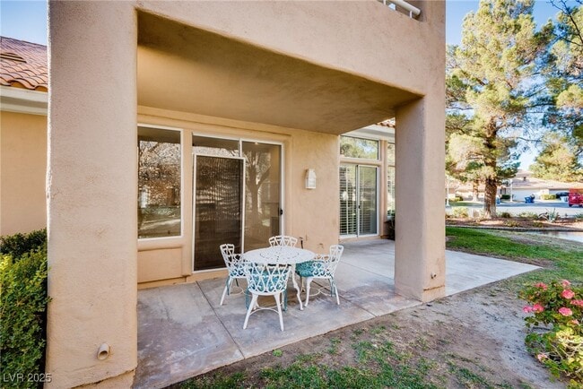 Building Photo - 4992 Crooked Stick Way