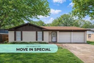 Building Photo - 4809 Jordan Park Dr