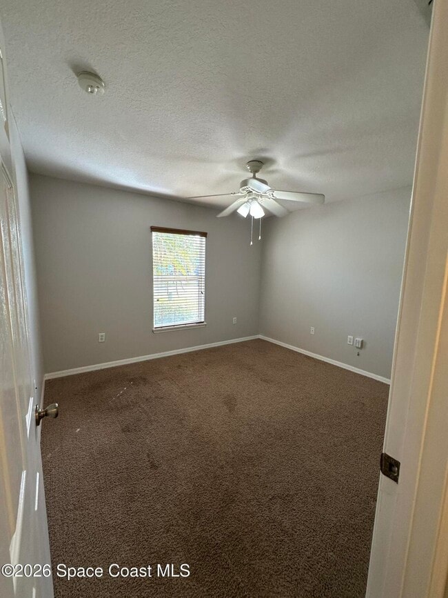 Building Photo - 5070 Spinet Dr