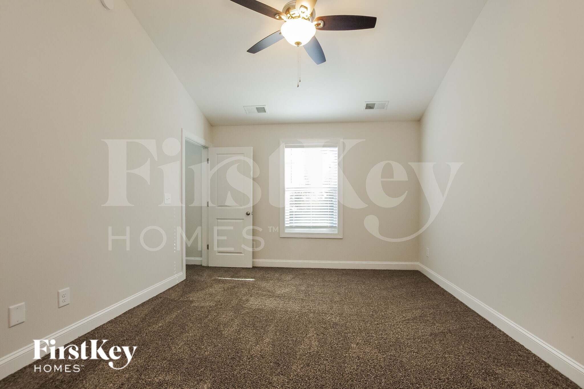 Building Photo - 6631 Rockwell Blvd W