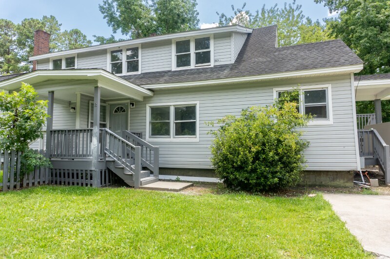 Primary Photo - 1613 Dewitt Ave
