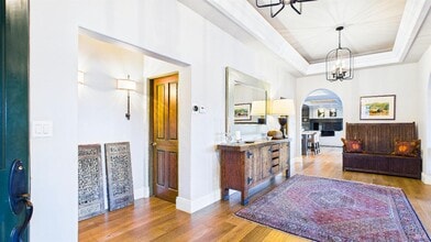 Building Photo - 3225 W Dry Creek Rd