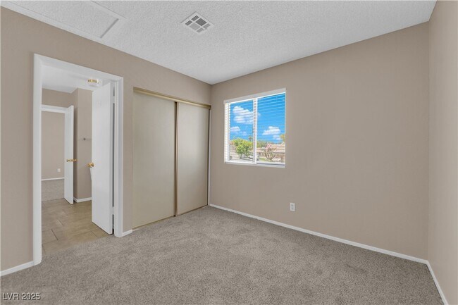 Building Photo - 2830 Belleza Ln