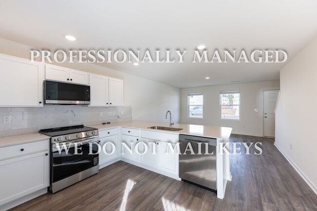 Building Photo - 7009 Peppermill Way