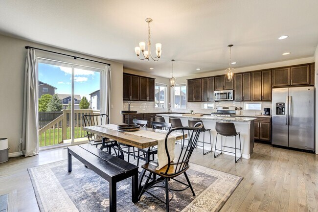 Building Photo - 7664 Alpine Daisy Dr