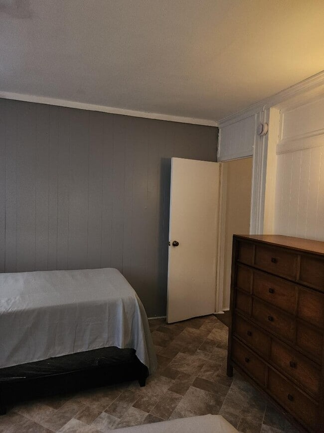 Building Photo - 3111 McElderry St