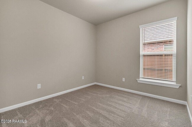Building Photo - 111 Segovia Wy