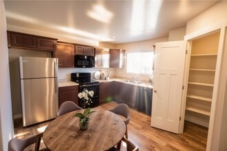 Building Photo - 21155 Gosling Rd