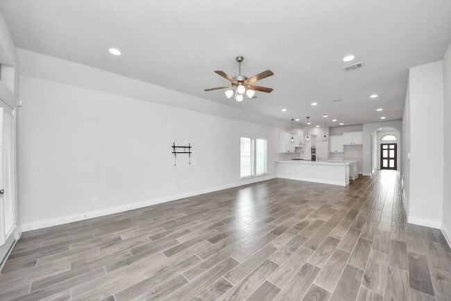 Building Photo - 19414 Trotter Cp Trl