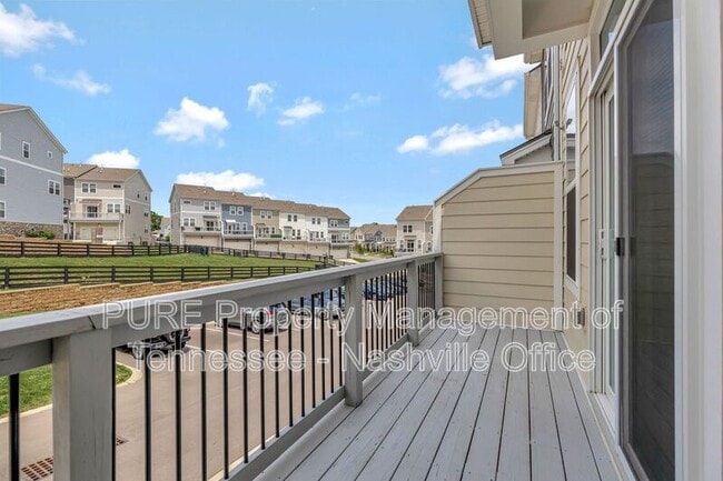 Building Photo - 3314 Tasker Dr