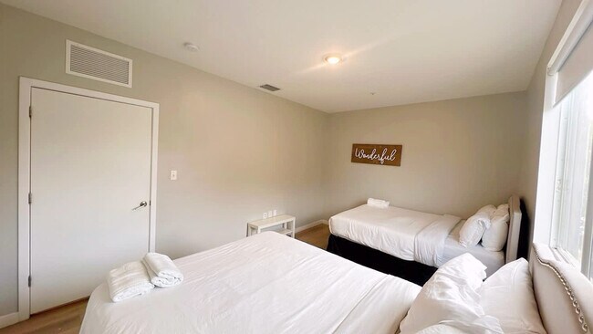 Building Photo - 171 NW 158th St