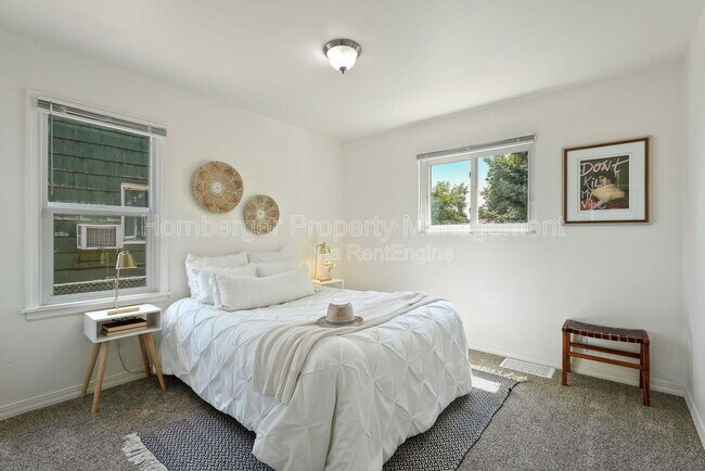 Building Photo - 503 E Joseph Ave