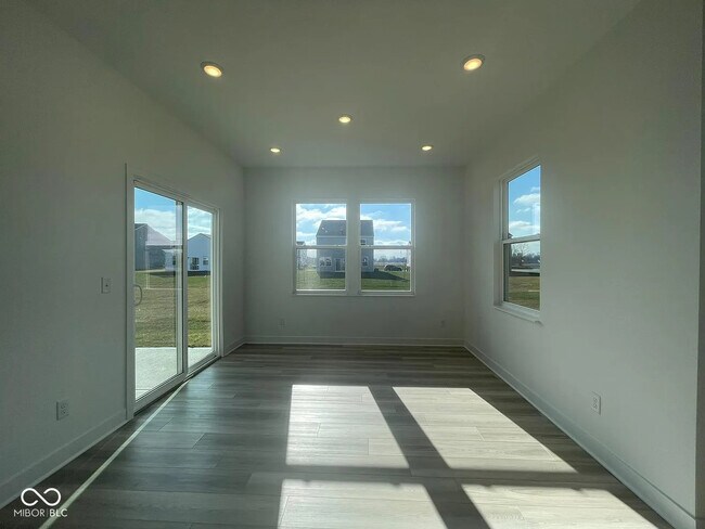 Building Photo - 6865 Orchard Run Cir