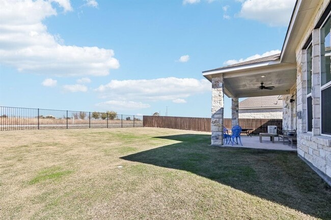 Building Photo - 4608 Pleasant Pl