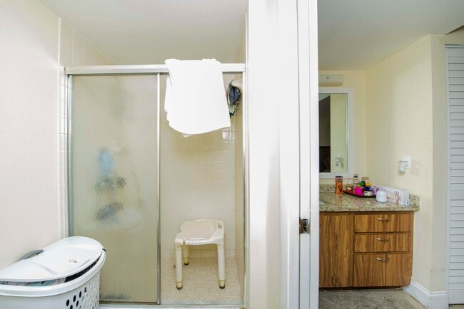 Building Photo - 3515 Village Blvd