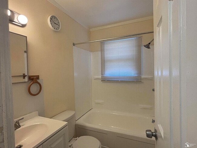 Building Photo - 26138 Yale St