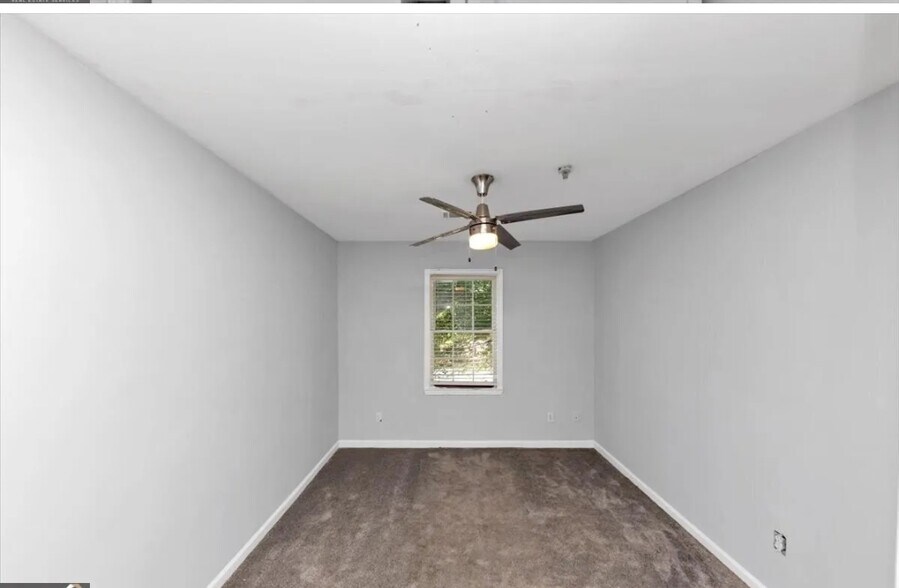 Building Photo - 1432 Forest Villa Dr NW