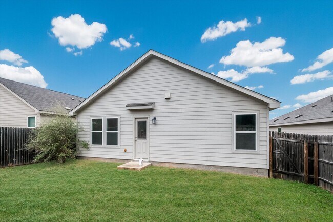Building Photo - Open-Concept Living with New Flooring