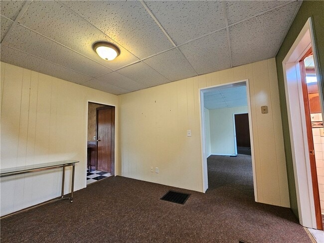Building Photo - 54 Bemis Ave