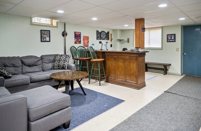 Building Photo - 9740 Purcell Hill Rd