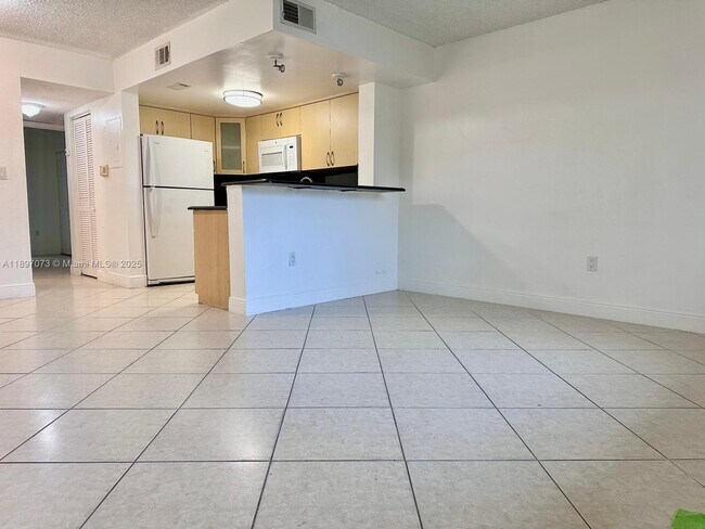 Building Photo - 510 NW 86th Pl