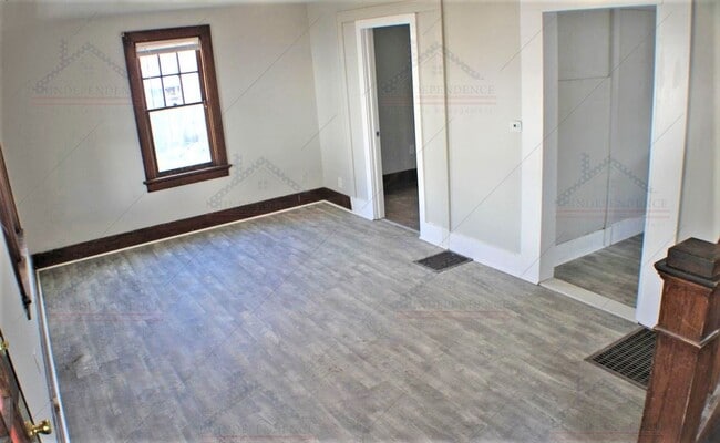 Building Photo - Updated Single Family Home in Montgomery C...