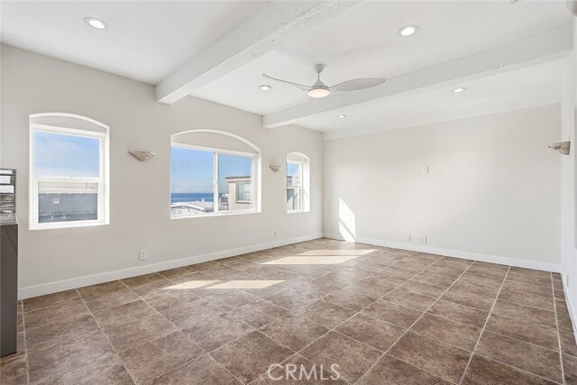 Building Photo - 3309 Highland Ave