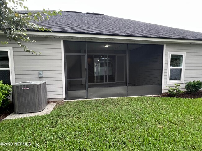 Building Photo - 84143 Swallowtail Dr