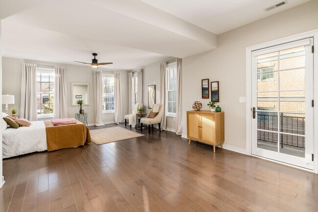 Building Photo - 100 Normandy Ave