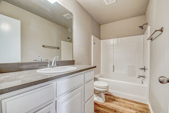 Building Photo - Beautiful New Construction Home!