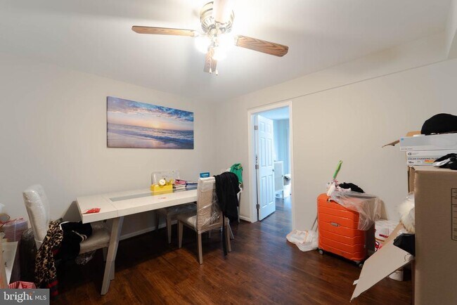 Building Photo - 4541 Ravensworth Rd