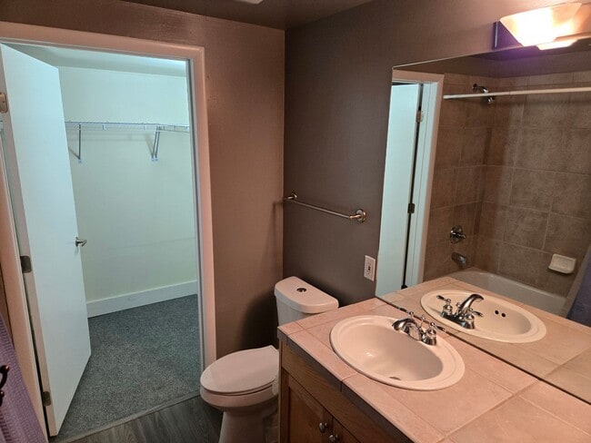 Building Photo - 2960 Inca St