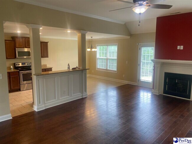 Building Photo - 3011 Thornberry Dr