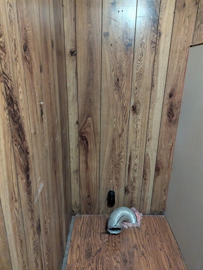 Building Photo - 45 K and M Way