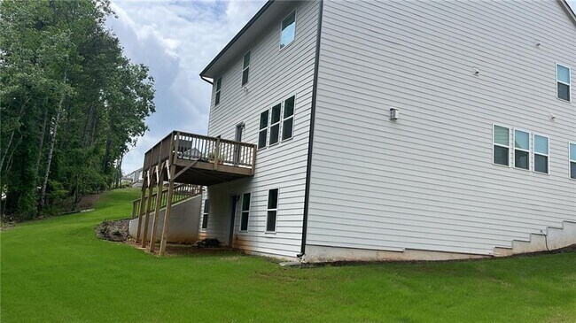 Building Photo - 651 Allier Ter