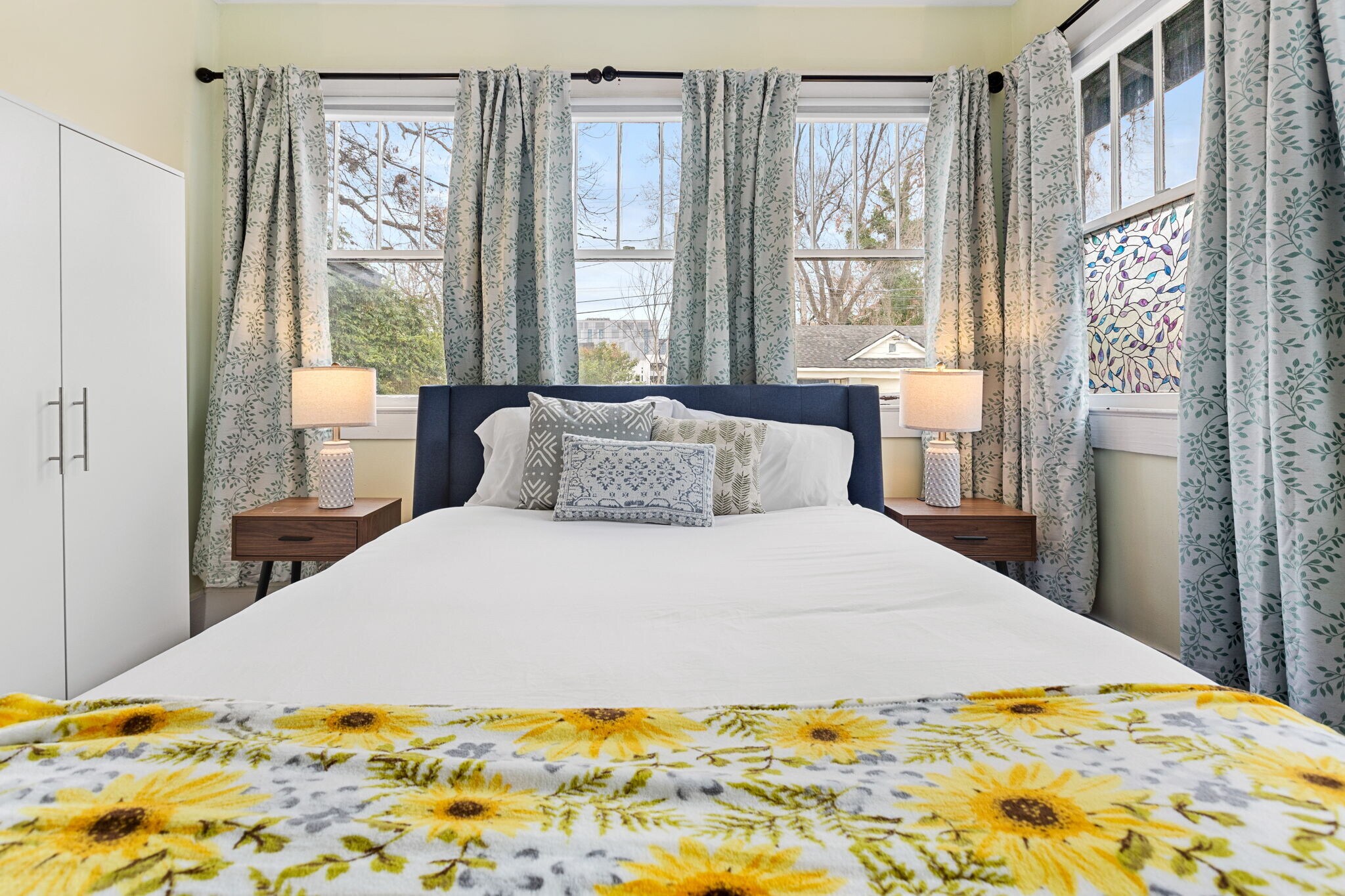 Building Photo - 2214 Wallace St