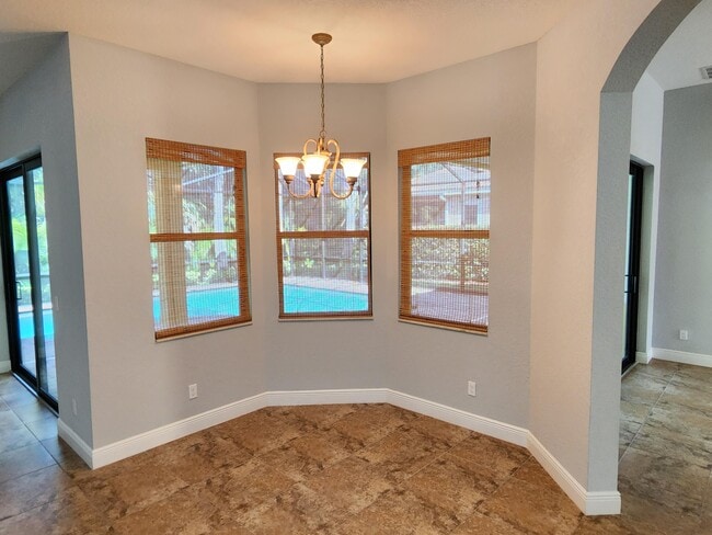 Building Photo - 2095 NW Diamond Creek Way