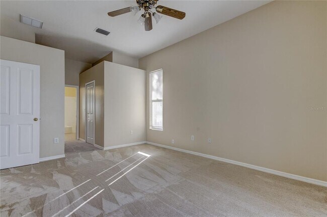 Building Photo - 3773 Pendlebury Dr