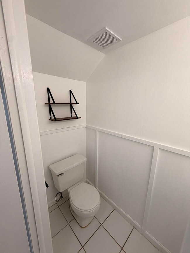 Building Photo - 9825 NW 37th St