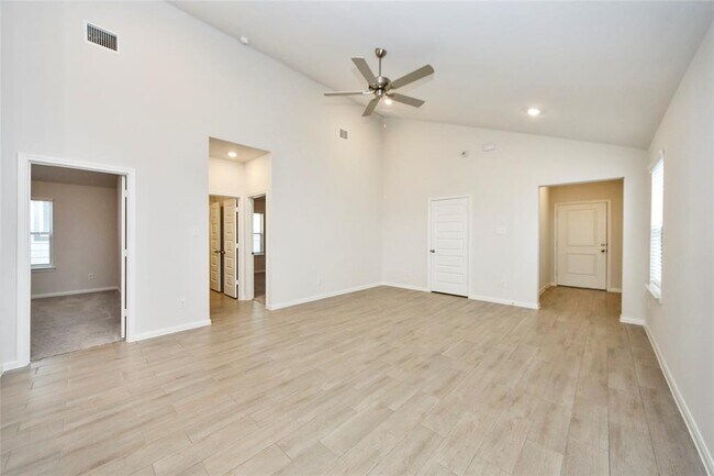 Building Photo - 21814 Ash Cypress Ct