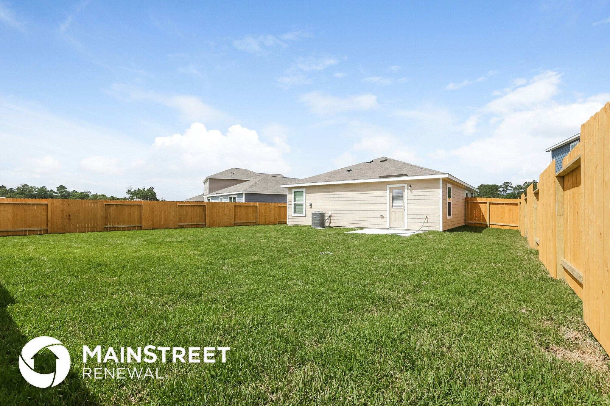 Building Photo - 25221 Dickens Dr