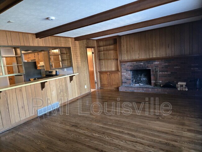 Building Photo - 9510 Gateway Dr
