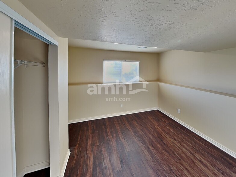 Building Photo - 309 S 1400 W