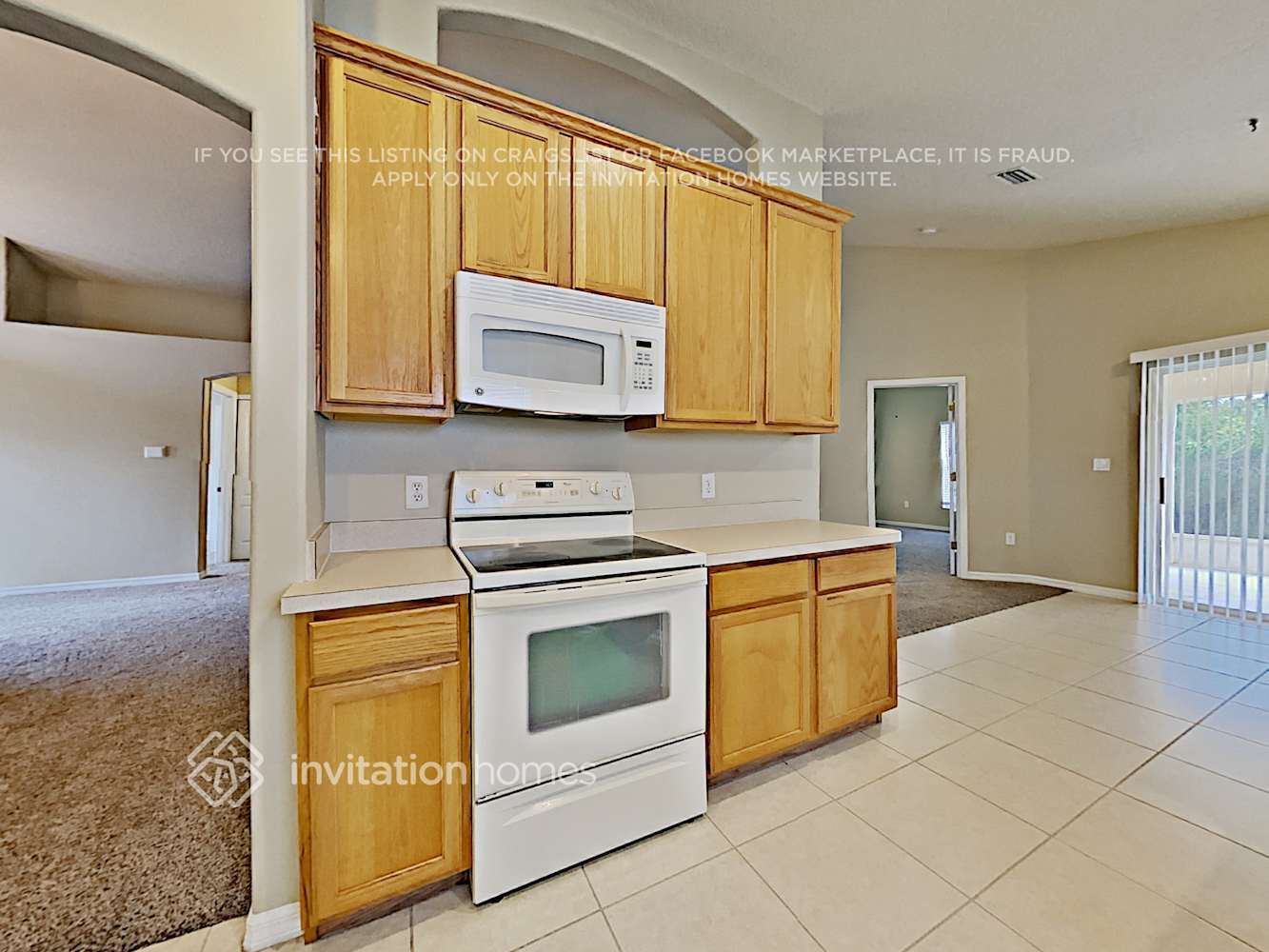 Building Photo - 8071 Kingswood Way