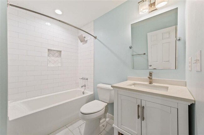 Building Photo - 2679 Harrington Dr