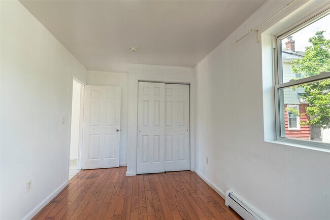 Building Photo - 90-13 181st St