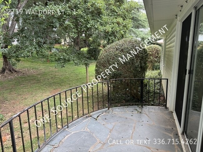 Building Photo - 2719 Waldorf Cir
